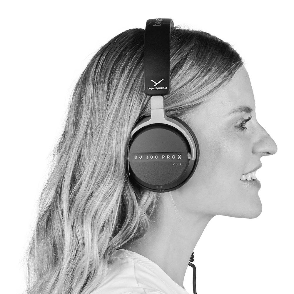 DJ 300 PRO X CLUB